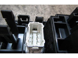 Блок управления Renault Clio III