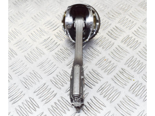 Píst 06K107065AG   Volkswagen Golf VII  pro benzínový motor 2.0 DJHA 