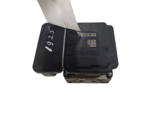 Jednotka ABS 31329139, 61422700270 Volvo V70 2015