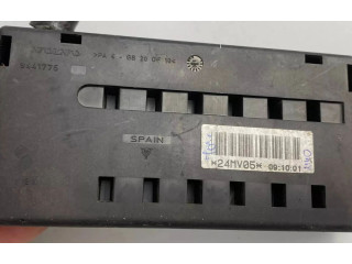 Блок предохранителей 9162323, 9441776 Volvo V70