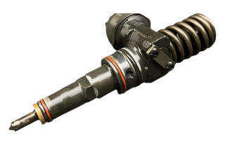 Форсунка 038130073AJ, 0414720037    Volkswagen PASSAT B6   