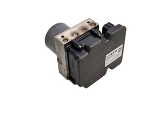 Блок ABS    31445741, 2265106582   Volvo XC40