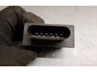 Блок предохранителей 3Q0906121B Skoda Octavia Mk3 (5E)