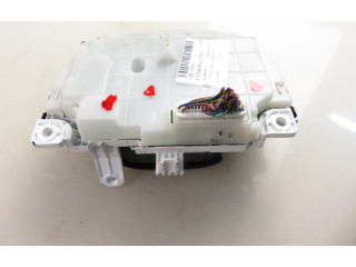 Панель приборов Daihatsu Sirion