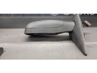 Zpětné zrcátko Peugeot 106 2000