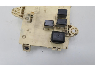 Блок предохранителей     Lexus IS 200-300    