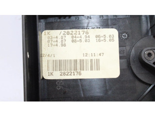 Блок предохранителей 1K0937125A Volkswagen Jetta V