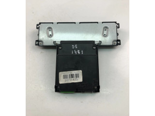 Экран/ дисплей / маленький экран 30797715   Volvo V70