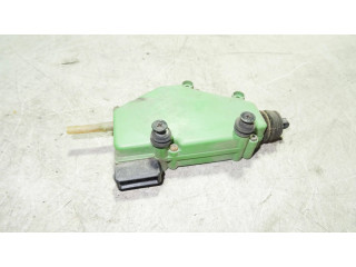 Двигатель центрально замка