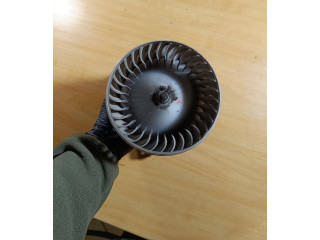 Вентилятор печки MF016070 Mitsubishi Colt