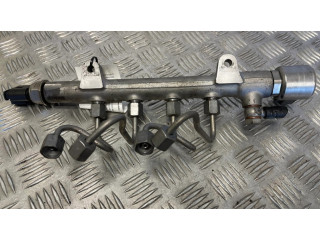 Магистральная трубка топлива