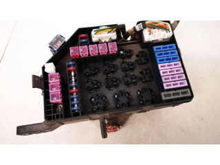 Pojistková skříňka 912012c202 Hyundai Coupe 2003