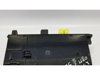 Pojistková skříňka 1715451301 Mercedes-Benz SLK R171 2008