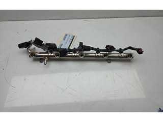 Топливная рампа 06H906051J, 06H906051K Audi RS3 для двигателя DNWA