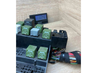 Pojistková skříňka 4174967 Saab 9000 CS 1992