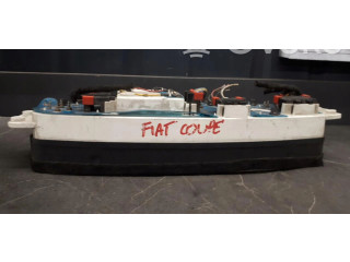 Панель приборов Fiat Coupe