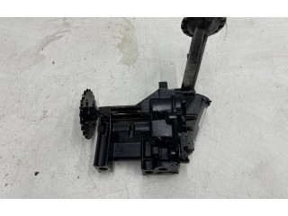 Масляный насос   8200307174  Dacia Duster 