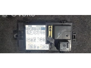 Блок предохранителей 8260097401 Daihatsu Sirion