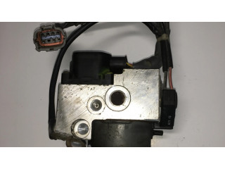 Блок АБС 476001W300, 11000030771 Nissan Pathfinder R50 1996-2005 года