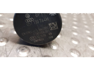 Топливная рампа 03L089C, 057130764H Volkswagen Golf VI