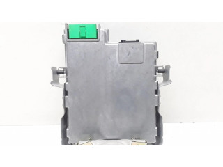 Tālruņa vadības bloks