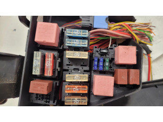 Блок предохранителей 243822641R Dacia Sandero