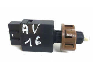 Датчик тормозной педали