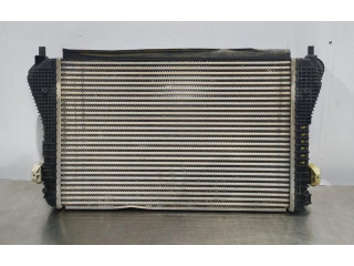 Интеркулер  1K0145803CG   Volkswagen Golf VII 