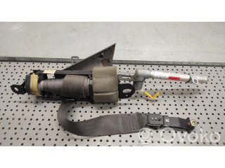 Передний ремень безопасности