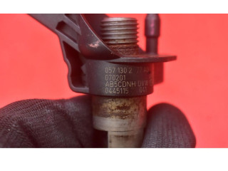 Vstřikovač 057130277AD, 057130277AD   Audi A8 S8 D3 4E     