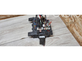 Блок предохранителей 8637A318, L8637001A Mitsubishi Outlander