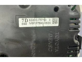 Přístrojová deska  Toyota Yaris 2018 83800-F5760, 83800-F5760  