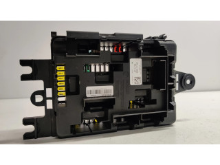   Pojistková skříňka 9261111   BMW 1 F20 F21 2012