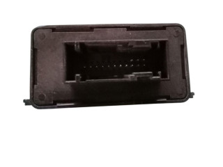 Блок управления двигателя 5WK49172   Volkswagen PASSAT