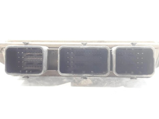 Рулевая рейка Блок управления двигателем ECU 8200454467 Renault Clio II 2001 - 2005 года