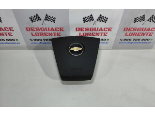 Подушка безопасности водителя 070521B414 Chevrolet Epica