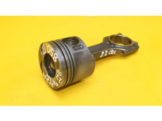 Píst    Mercedes-Benz E W211     