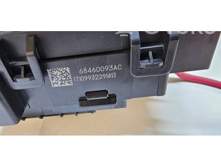 Блок предохранителей 68460093AC, P68462345AB Jeep Grand Cherokee WL