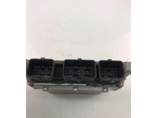 Блок управления двигателем Блок управления 30729351 Volvo V70