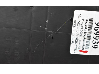 Блок предохранителей  9832881080, 9832881080   Peugeot 2008 I    