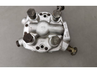 Топливная рампа 0438101005 Audi 80 90 B3