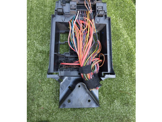 Блок предохранителей 1S0973374B, 1S0937090J Skoda Citigo