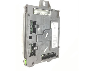 Блок управления 284B17940R   Dacia Logan II