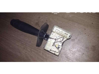 Ручка стеклоочистителей Renault Clio III