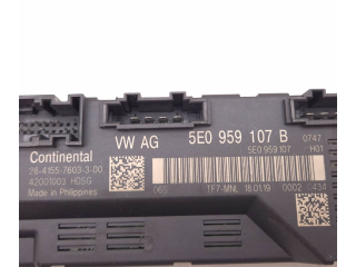 Блок управления крышки багажника 5E0959107B, 5E0959107 Skoda Octavia Mk3 (5E)