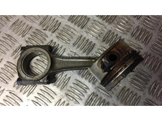 Píst Citroen Xsara pro benzínový motor 1.6