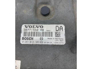 Блок управления двигателя 30771550AB, 1039S18372 Volvo V70