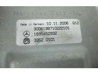 Volant Mercedes-Benz A W169 A1694604016
