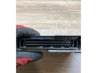 Блок управления двигателем Блок управления 30864275, S113727100G Volvo S40, V40