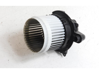 Вентилятор печки    272107379R   Dacia Sandero